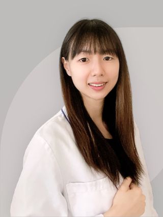 李怡荃 諮商心理師